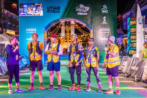 BIB: 199, 899, 8828
                            <button type="button" onclick="openModal(21813841)" class="btn btn-primary btn-sm float-right btn-popup" data-toggle="modal" data-target=".modal-high-quality">
                        <i class="fas fa-shopping-cart"></i> Add to Cart
                    </button>
                                            <button type="button" onclick="isThisMe(21813841, true)" class="btn btn-success btn-sm float-right btn-popup btn-isme hidden" data-toggle="tooltip" data-placement="bottom" title="นี่คือรูปของคุณใช่ไหม คลิกที่นี่เพื่อเอาเข้าอัลบั้ม">
                        <i class="fas fa-plus"></i> Add to album
                    </button>
                    <button type="button" onclick="isThisMe(21813841, false)" class="btn btn-warning btn-sm float-right btn-popup btn-isnotme hidden">
                        <i class="fas fa-ban"></i> Remove from album
                    </button>